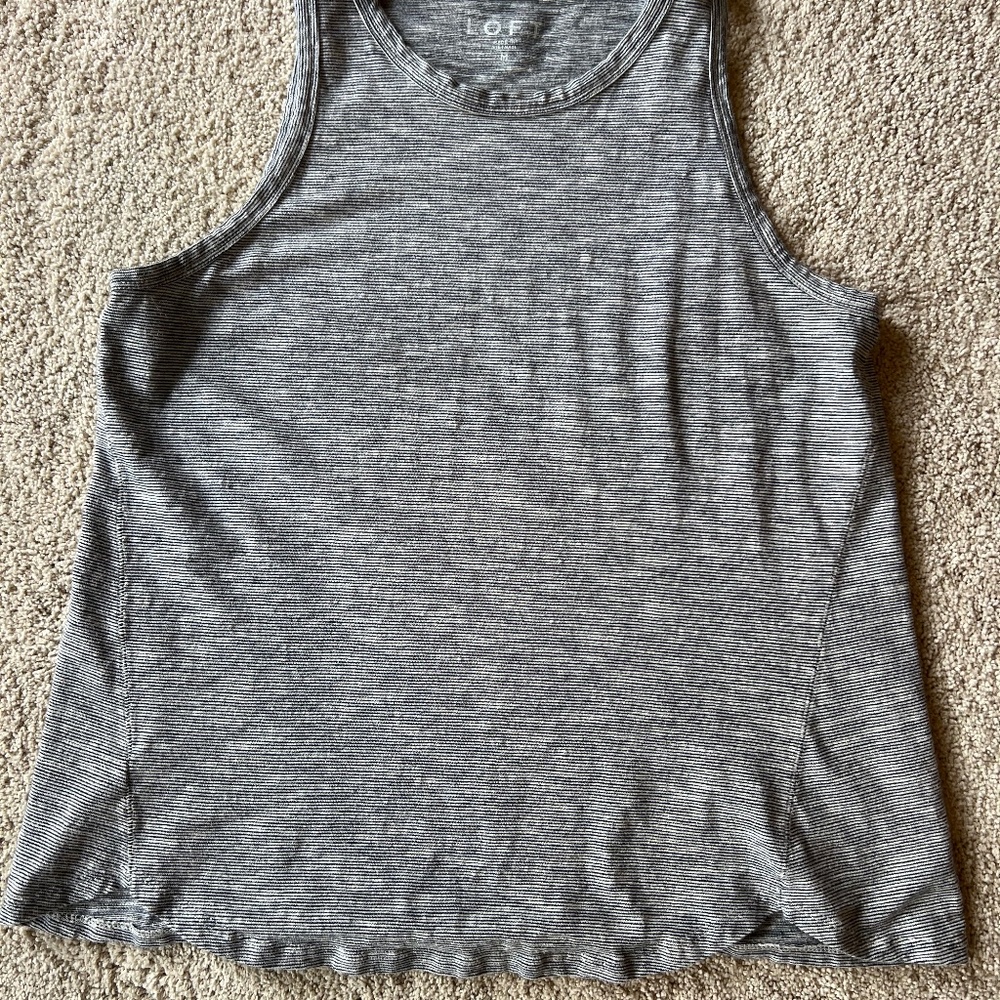 Lift black and white strip tank top size medium